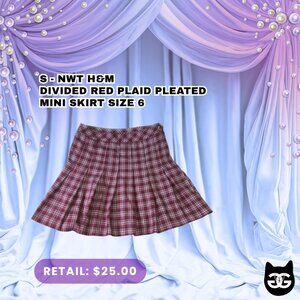 H&M Divided Red Plaid Pleated Mini Skirt Size 6